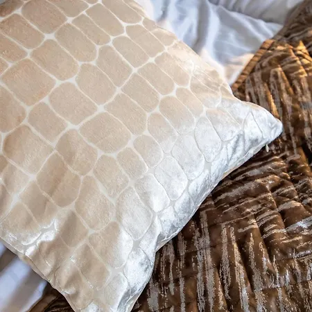 Near Dunes With Wellness Garden * Den Burg